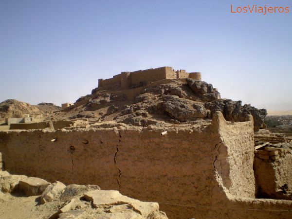 Ghat, a mas de 600 km al sur de Ghadames, Castillo de los Italianos. - Libia
