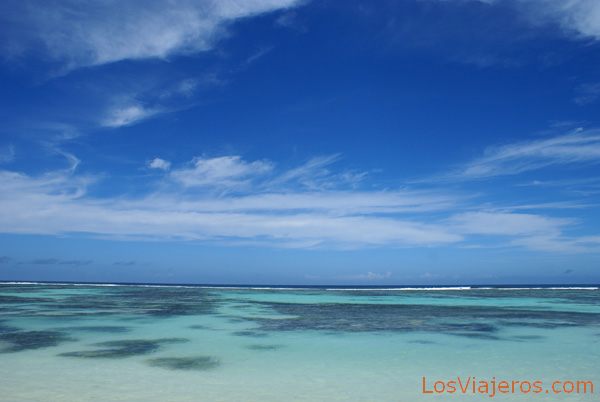 Shallow waters at Anse Source d'Argent, Praslin - Seychelles
Aguas turquesas en Anse Source d'Argent, La Digue - Seychelles