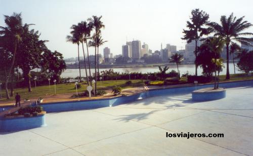 Le Plateau from Cocody - Ivoire Hotel - Abidjan - Costa de Marfil / Ivory Coast / Cote d'Ivoire