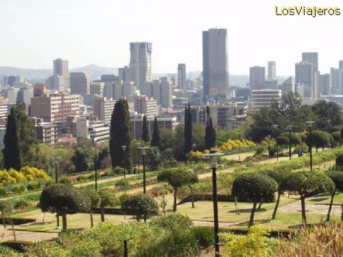 Partial view of the city from the Parliament hill - South Africa
Vista parcial de la ciudad de Pretoria desde la colina del parlamento - Sud Africa