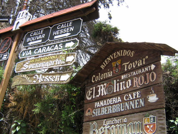 Locations in the Colonia Tovar - Venezuela
Cartel orientador en la Colonia Tovar - Venezuela