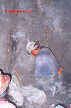 Silver mine in the Cerro Rico- Bolivia
Mina de plata en el Cerro Rico - Bolivia