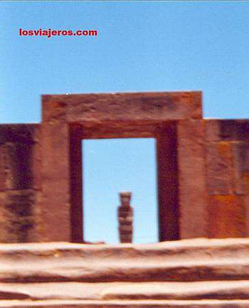 Puerta de entrada. Tiwanako - Bolivia