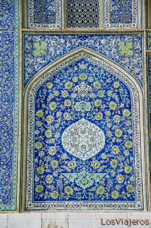 Foto: Azulejos de la Mezquita Lotfollah