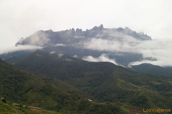 Cumbre del monte Kinabalu  - Malasia