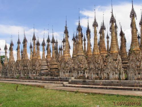 Estupas de Kakku - Estado Shan - Myanmar