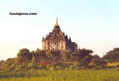 Pagoda de la Luna - Bagan (Pagan) Myanmar
