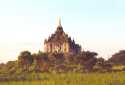 Ampliar Foto: Pagoda de la Luna - Bagan (Pagan) Myanmar