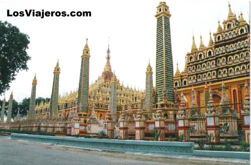 El impresionante templo de Thanboddhay - Monywa- Myanmar