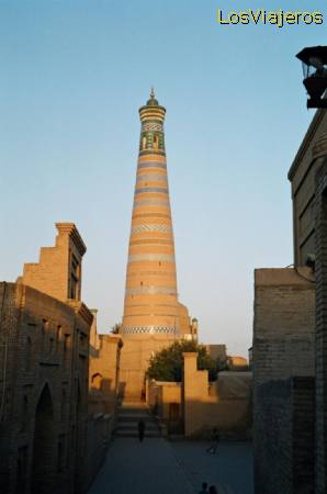 Islam-Jodzha Minaret -Khiva- Uzbekistan
Minarete de Islam-Jodzha -Khiva- Uzbekistan