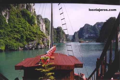 Halong Bay - World Heritage - Vietnam
Halong Bay - Patrimonio de la Humanidad - Vietnam