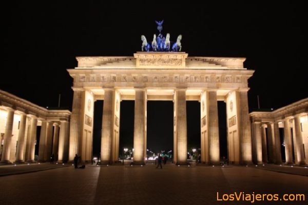 Brandemburg Gate -Berlin - Germany
Puerta de Brandemburgo -Berlin - Alemania