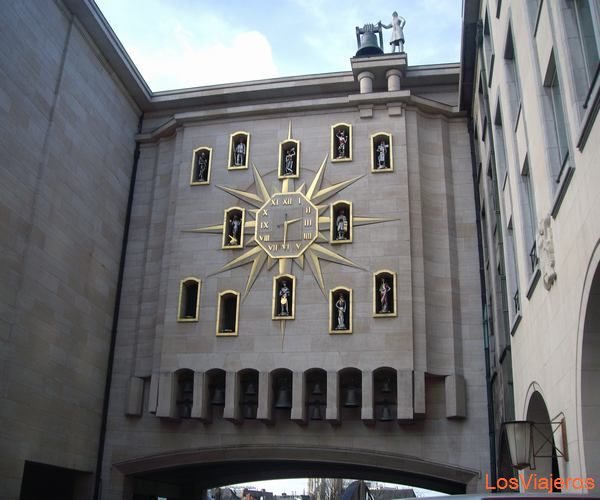 El Reloj de los Ciudadanos. Bruselas. - Belgica