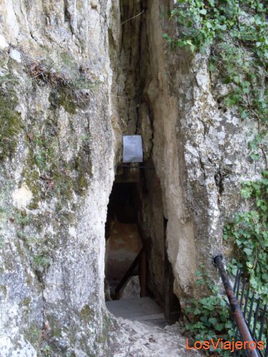 Churches located in the rock caves in Ivanovo - Bulgaria
Iglesias rupestres enclavadas en la roca, en Ivanovo  - Bulgaria