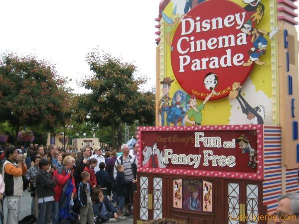 Another image of the Parade of average late - Walt Disney Studios Park - France
Otra imagen de la Cabalgata de media tarde - Walt Disney Studios Park - Francia