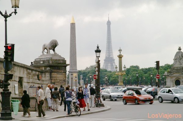 Avenue des Champs-Élysées - Paris - France
Campos Eliseos - Paris - Francia