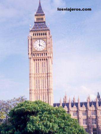 Big Ben desde el Tamesis- Londres - Reino Unido