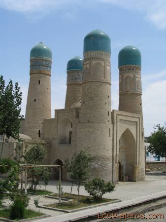 Madrassa de Char Minar (de los 4 minaretes)-Bukhara-Uzbekistan - Asia