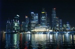 El distrito financiero de Singapur de noche