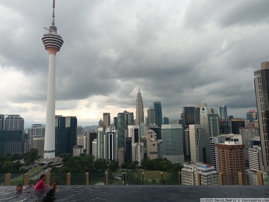 KLC - Piscina Hotel Ceylonz suites - Kuala Lumpur