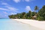 Playa en Maldivas Mirihi
