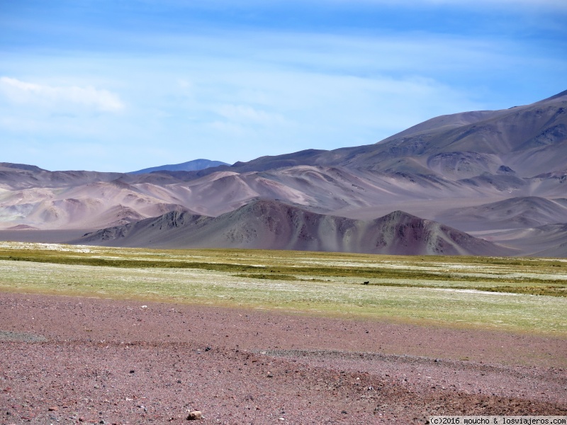Catamarca Argentina. Ruta de los seismiles . Paso San Francisco