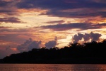 ATARDECER AMAZONAS