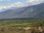 Sierra de Baoruco desde Lago Enriquillo