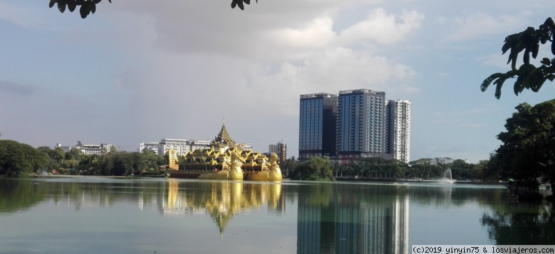 Kandawgyi park!