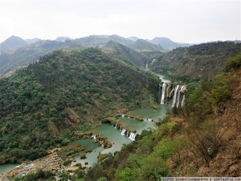 Cascada de los Nueve Dragones de Luoping