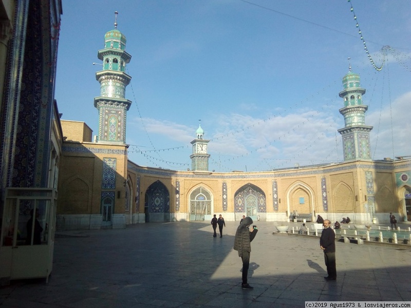 Hazrat-e Masumeh 2