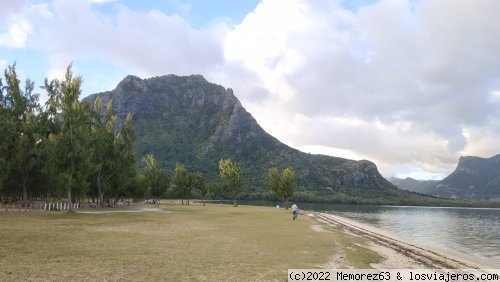 Le Morne playa