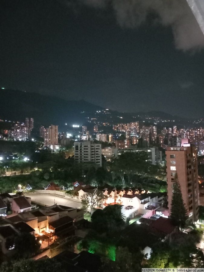 Noche en Medellín