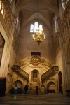Escalera dorada de la catedral de Burgos.