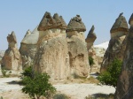 Formaciones dentro del Valle de Pasabag (Capadocia)