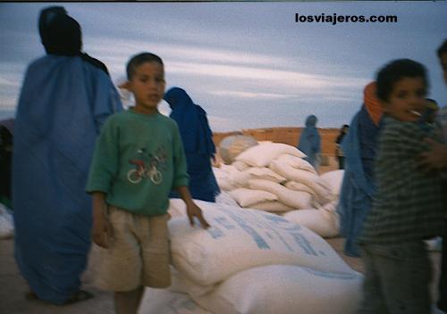 Ayuda humanitaria en los campos de refugiados - Tindouf - Argelia
 Humanitarian Aids - Tindouf - Algeria
