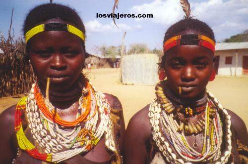 Muchacha de la tribu Hamer - Dimeka - Etiopia