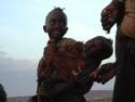 Ampliar Foto: Niños de la tribu Turkana
