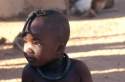 Ampliar Foto: Niño de la tribu Himba en Namibia