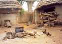 Ampliar Foto: Casa tradicional de tribu africana en Togo