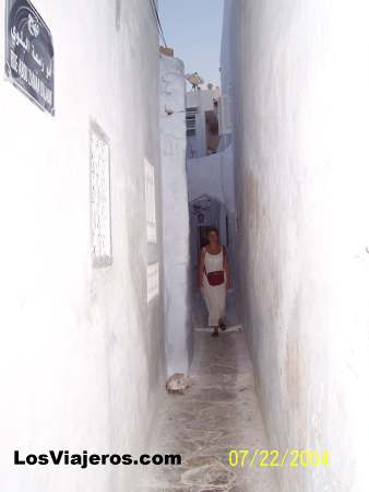 Narrow Street - Hammamet - Tunisia
Callejon - Hammamet - Tunez