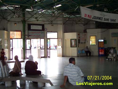 Bus Station in Tunis - Tunisia
Estacion de autobus - Tunez