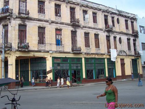 Ambiente diario en La Habana Vieja- Cuba
