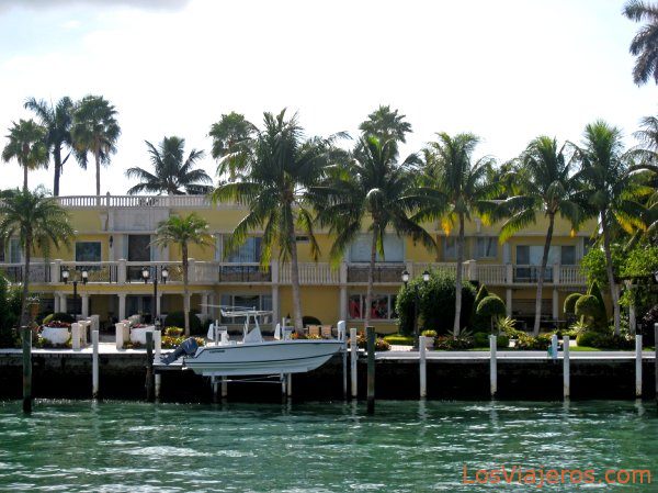 Lancha elevada - Miami - USA
Boat hig - Miami - USA