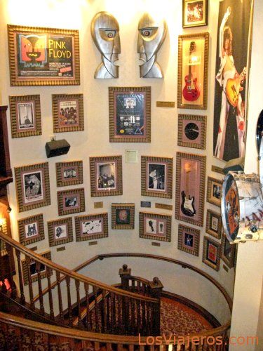 Interior del restaurante Hard Rock. - USA
Inside Hard Rock restaurant. - USA