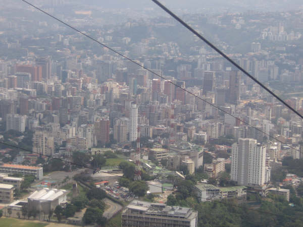 Sight of the Caracas Center - Venezuela
El centro de Caracas desde el Teleférico - Venezuela