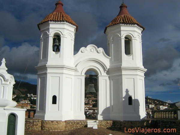 Campanario de la iglesia del convento San Felipe Neri - Bolivia