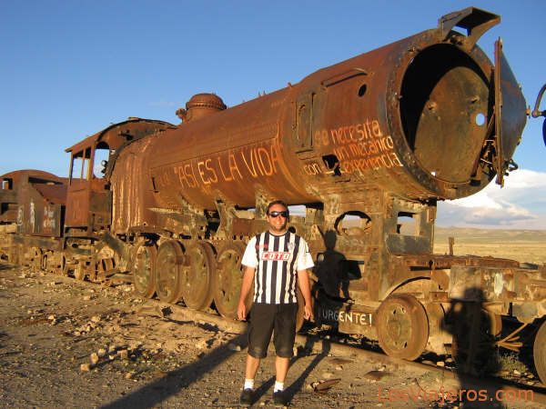 Cementerio de trenes de Colchani - Bolivia