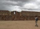 Ir a Foto: Complejo Arqueológico Tiwanaku 
Go to Photo: Tiwanaku´s archaeological complex