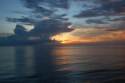 Ampliar Foto: Puesta sol desde Ulu Watu -Bali- Indonesia